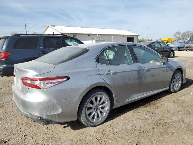 4T1B11HK3KU225280 - 2019 TOYOTA CAMRY L SILVER photo 3