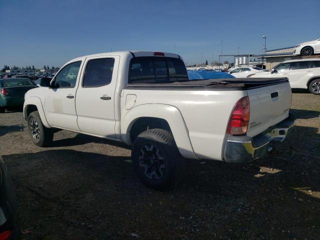 5TELU42N07Z457628 - 2007 TOYOTA TACOMA DOUBLE CAB WHITE photo 2