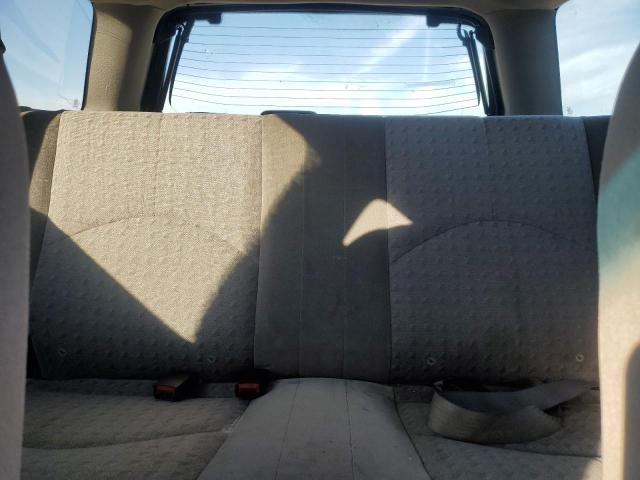 4F2YU07141KM14068 - 2001 MAZDA TRIBUTE DX 银色 照片 10