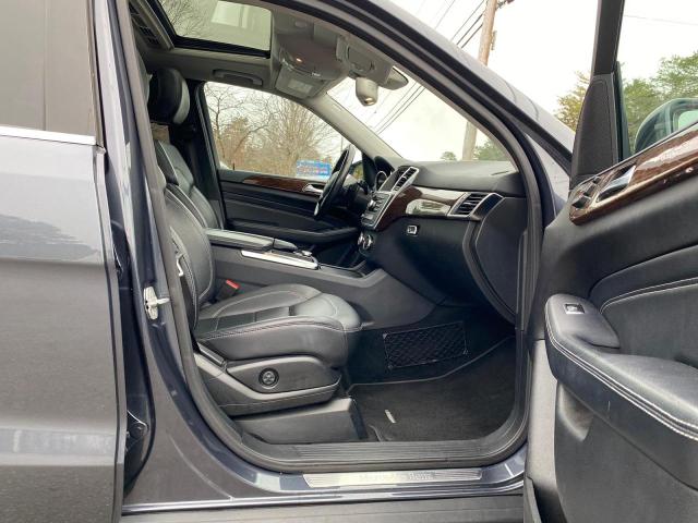 4JGDA5HB3CA028726 - 2012 MERCEDES-BENZ ML 350 4MATIC GRAY photo 5