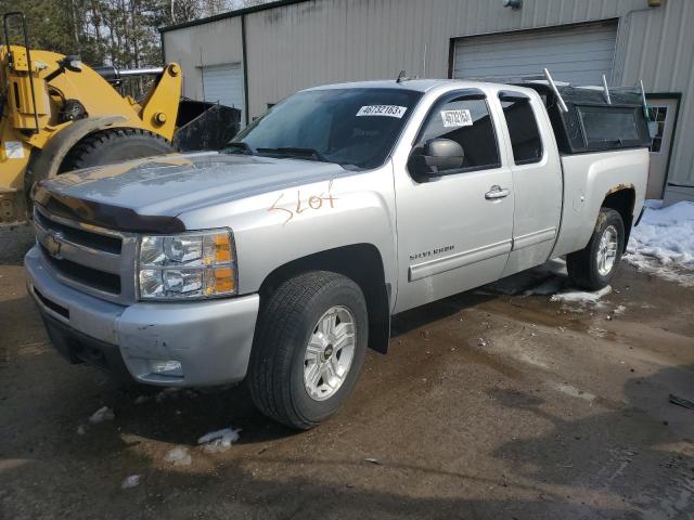 1GCRKTE30BZ327695 - 2011 CHEVROLET 1500 K1500 LTZ SILVER photo 1