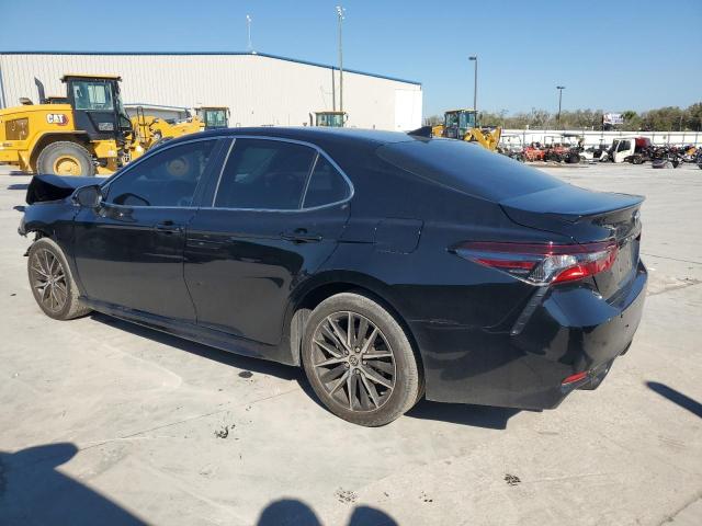 4T1G11AK4PU734558 - 2023 TOYOTA CAMRY SE NIGHT SHADE BLACK photo 2