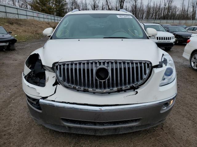 5GAER23748J157442 - 2008 BUICK ENCLAVE CXL WHITE photo 5