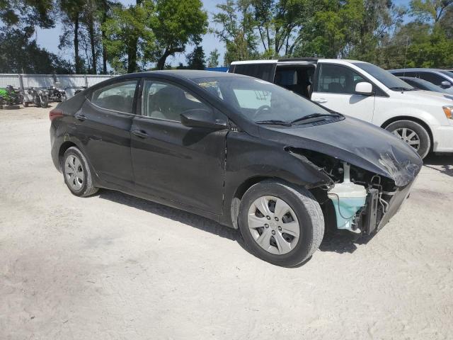 5NPDH4AE4GH690568 - 2016 HYUNDAI ELANTRA SE BLACK photo 4