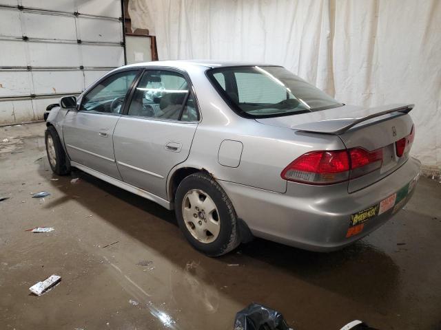 1HGCG16592A037483 - 2002 HONDA ACCORD EX SILVER photo 2