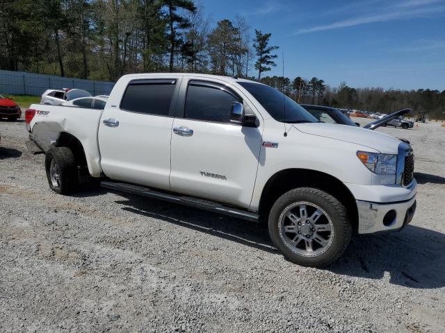 5TFEY5F11DX143970 - 2013 TOYOTA TUNDRA CREWMAX SR5 WHITE photo 4