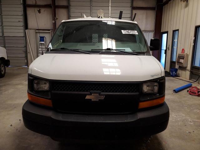 1GCWGFCA5D1904245 - 2013 CHEVROLET EXPRESS G2 WHITE photo 5