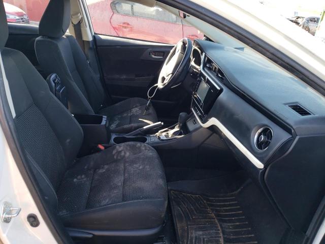 JTNKARJE7JJ568919 - 2018 TOYOTA COROLLA IM WHITE photo 7