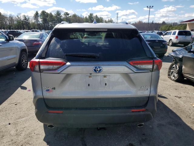 JTMB6RFV8ND069534 - 2022 TOYOTA RAV4 XLE PREMIUM SILVER photo 6