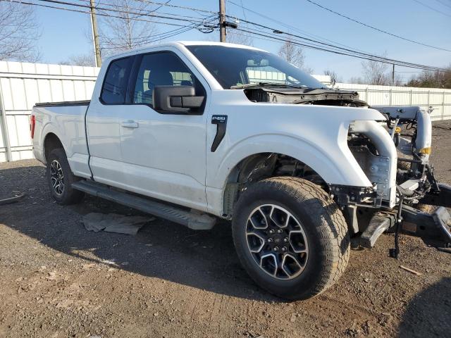 1FTFX1E5XNFA73588 - 2022 FORD F150 SUPER CAB WHITE photo 4