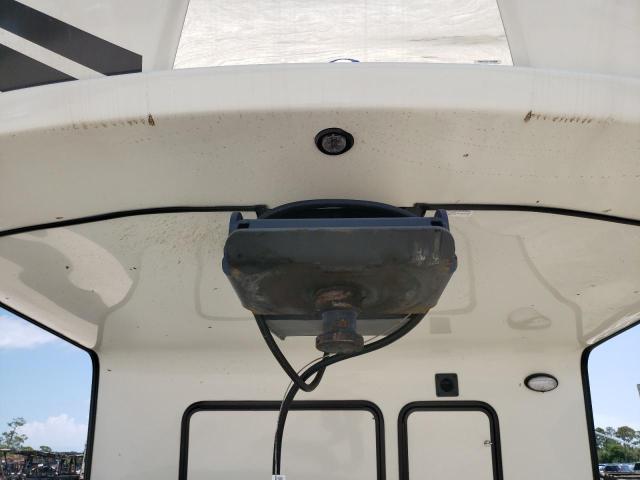 4YDFM0T20N4702330 - 2022 KEYSTONE MONTANA WHITE photo 7