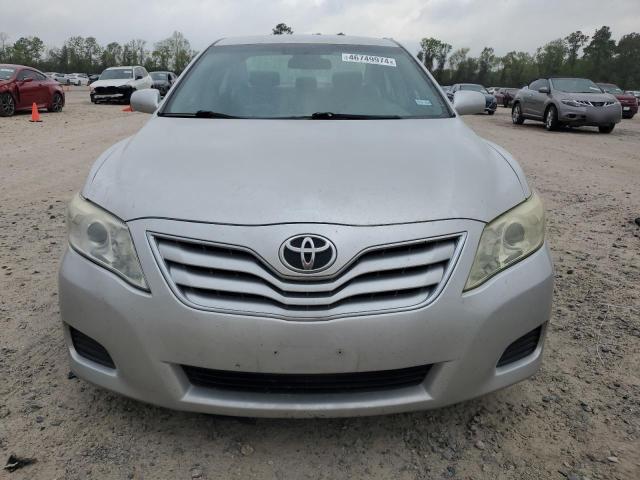 4T4BF3EK1BR117330 - 2011 TOYOTA CAMRY BASE SILVER photo 5