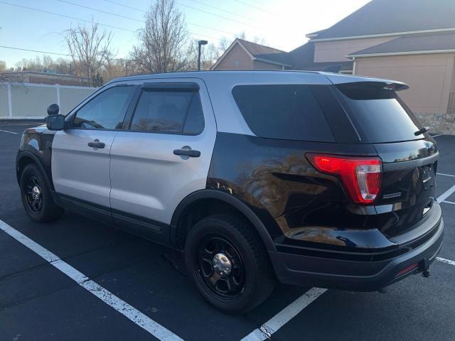 1FM5K8AR3JGC75054 - 2018 FORD EXPLORER POLICE INTERCEPTOR BLACK photo 2