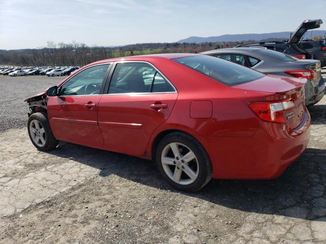 4T1BF1FK2DU647645 - 2013 TOYOTA CAMRY L RED photo 2