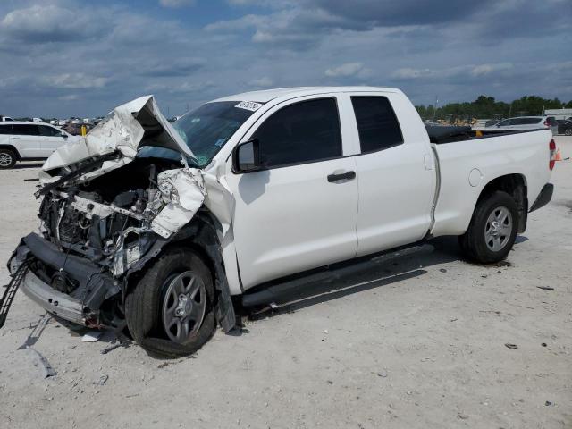 5TFUM5F14JX075943 - 2018 TOYOTA TUNDRA DOUBLE CAB SR/SR5 WHITE photo 1