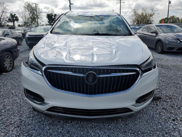 5GAERBKW4JJ258253 - 2018 BUICK ENCLAVE ESSENCE WHITE photo 5