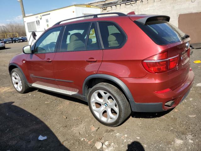 5UXZV4C50CL748773 - 2012 BMW X5 XDRIVE35I RED photo 2