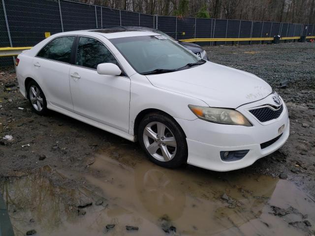 4T1BF3EK9BU652237 - 2011 TOYOTA CAMRY BASE WHITE photo 4