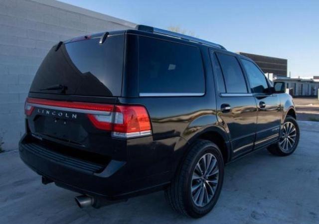 5LMJJ2JT4HEL03375 - 2017 LINCOLN NAVIGATOR SELECT BLACK photo 4