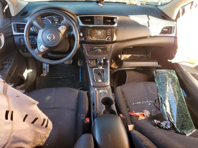 3N1AB7AP0JY263442 - 2018 NISSAN SENTRA S 灰色 照片 8