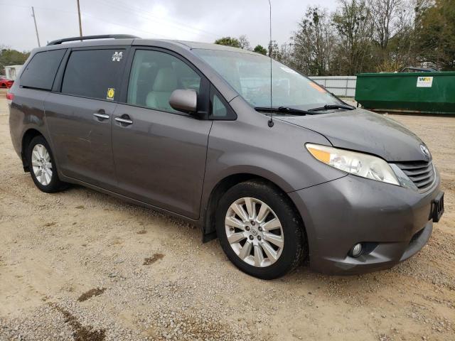 5TDDK3DC0DS067749 - 2013 TOYOTA SIENNA XLE CHARCOAL photo 4