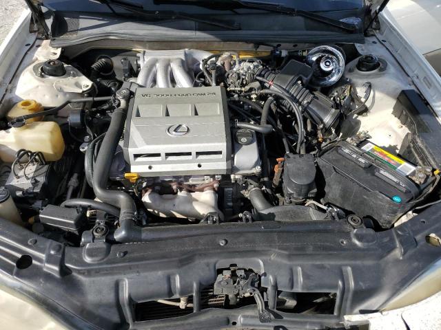 JT8BF22G7V5012622 - 1997 LEXUS ES 300 WHITE photo 11