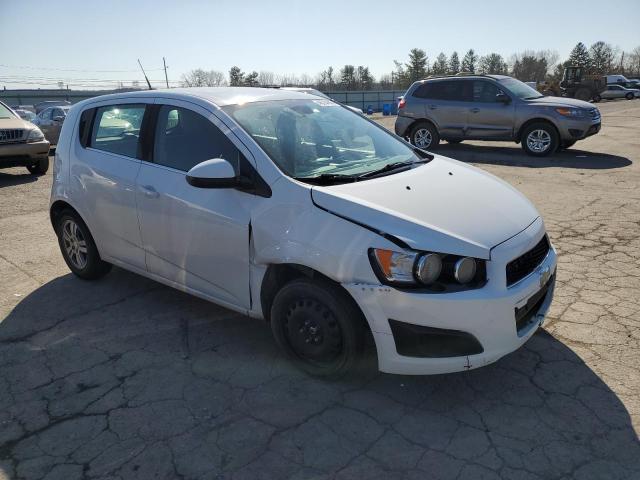 1G1JC6SH0E4215226 - 2014 CHEVROLET SONIC LS LT WHITE photo 4