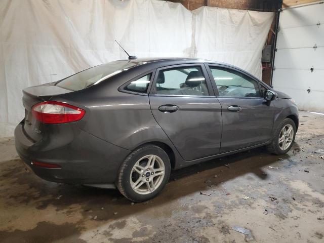 3FADP4BJ1KM101175 - 2019 FORD FIESTA SE GRAY photo 3