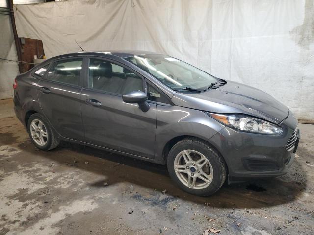 3FADP4BJ1KM101175 - 2019 FORD FIESTA SE GRAY photo 4