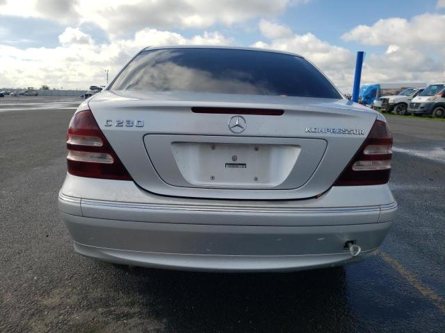 WDBRF40J43F429695 - 2003 MERCEDES-BENZ C 230K SPORT SEDAN SILVER photo 6