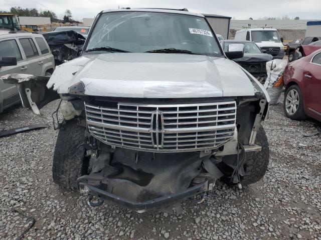 5LMJJ2H5XBEJ08203 - 2011 LINCOLN NAVIGATOR ვერცხლისფერი ფოტო 5