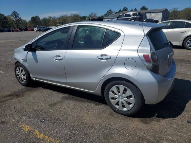 JTDKDTB3XD1548867 - 2013 TOYOTA PRIUS C SILVER photo 2