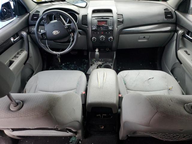 5XYKTDA21DG327580 - 2013 KIA SORENTO LX SILVER photo 8