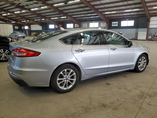 3FA6P0HD6LR124202 - 2020 FORD FUSION SE GRAY photo 3