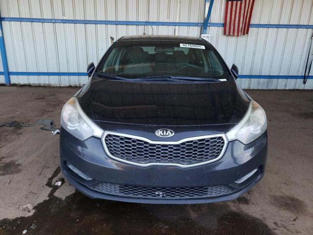 KNAFK4A66F5401754 - 2015 KIA FORTE LX BLACK photo 5