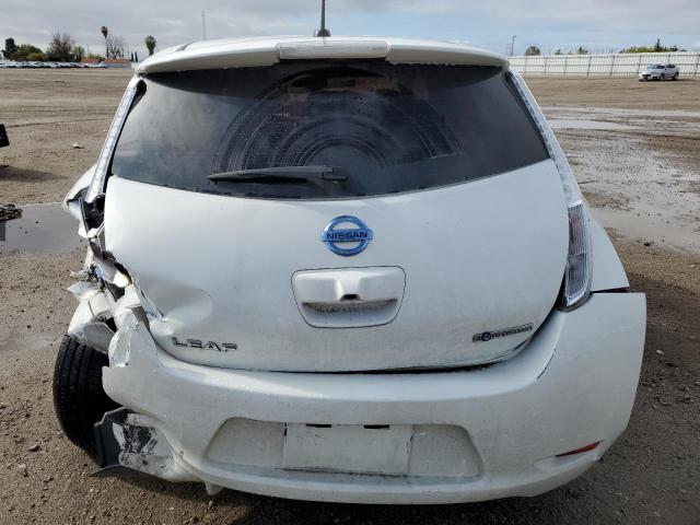 1N4AZ0CPXFC329871 - 2015 NISSAN LEAF S WHITE photo 6