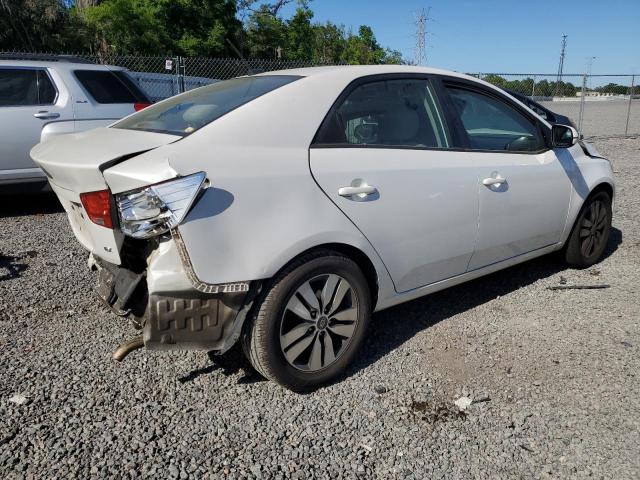 KNAFU4A21D5648216 - 2013 KIA FORTE EX WHITE photo 3