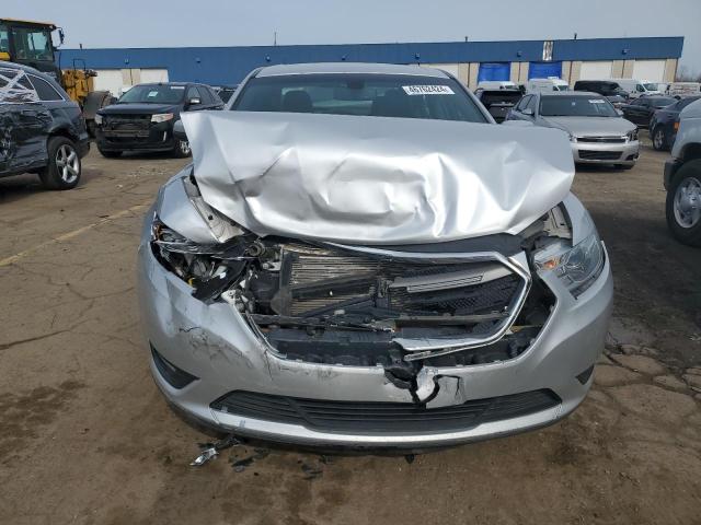 1FAHP2E8XDG216594 - 2013 FORD TAURUS SEL SILVER photo 5