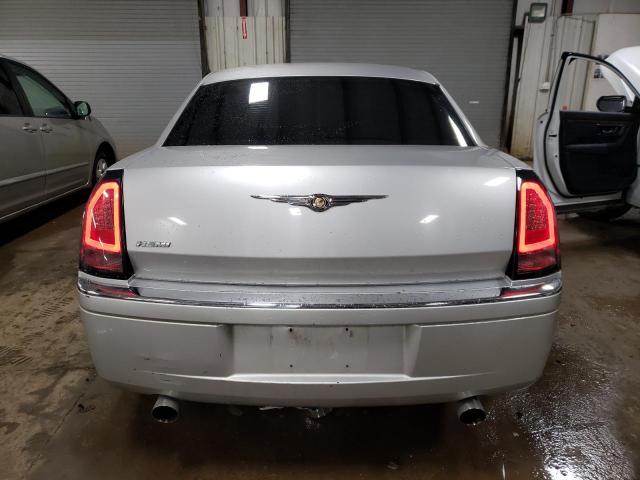 2C3KA63H66H100610 - 2006 CHRYSLER 300C SILVER photo 6