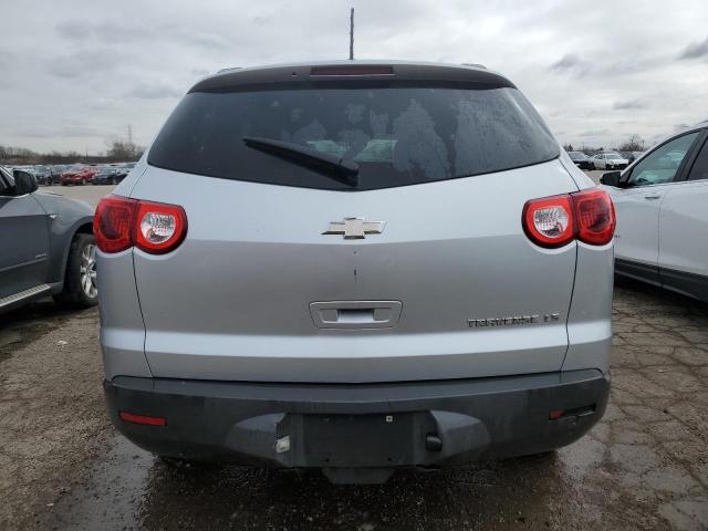 1GNKRFED0BJ411092 - 2011 CHEVROLET TRAVERSE LS SILVER photo 6