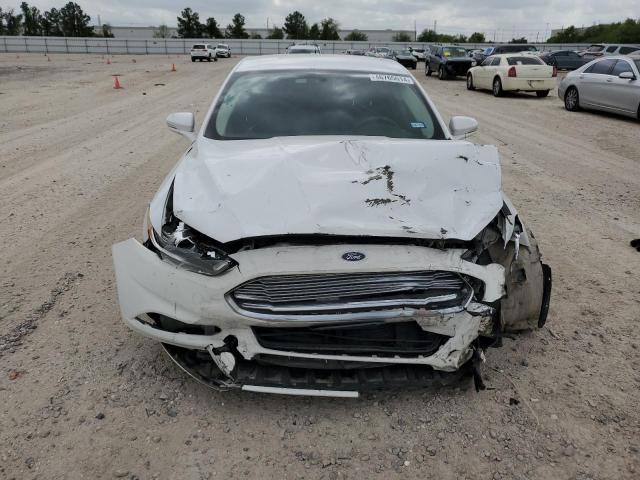 3FA6P0H77DR283015 - 2013 FORD FUSION SE WHITE photo 5