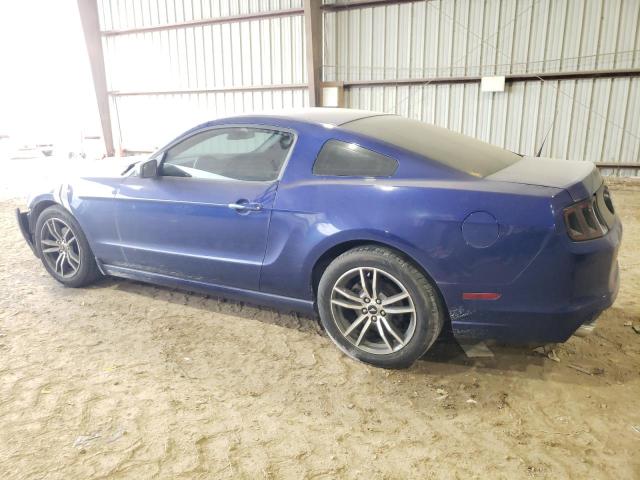 1ZVBP8AM4D5231901 - 2013 FORD MUSTANG BLUE photo 2