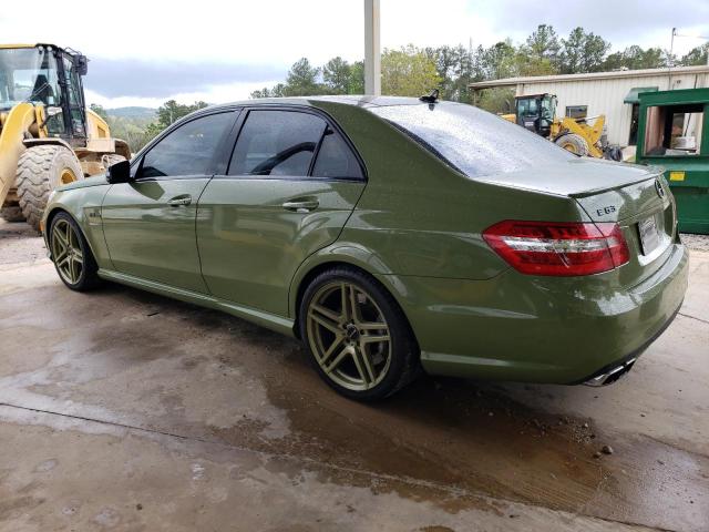 WDDHF7HB8BA421628 - 2011 MERCEDES-BENZ E 63 AMG GREEN photo 2