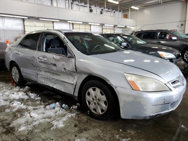 JHMCM56313C028603 - 2003 HONDA ACCORD LX SILVER photo 4