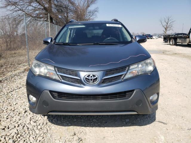 JTMRFREV3DD007439 - 2013 TOYOTA RAV4 XLE BLUE photo 5