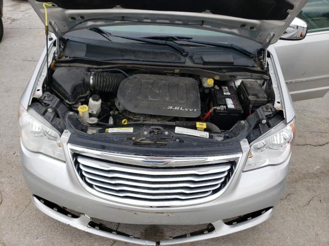 2A4RR8DG7BR703147 - 2011 CHRYSLER TOWN & COU TOURING L SILVER photo 12