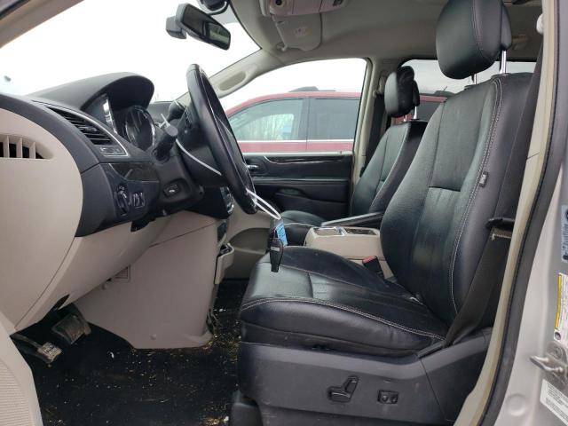 2A4RR8DG7BR703147 - 2011 CHRYSLER TOWN & COU TOURING L SILVER photo 7