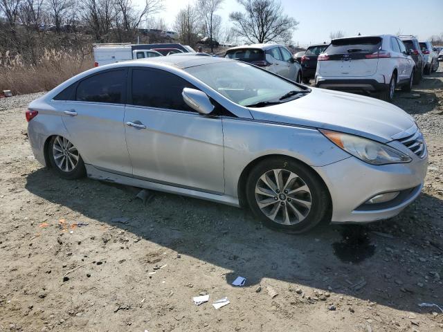 5NPEC4AC1EH873053 - 2014 HYUNDAI SONATA SE SILVER photo 4