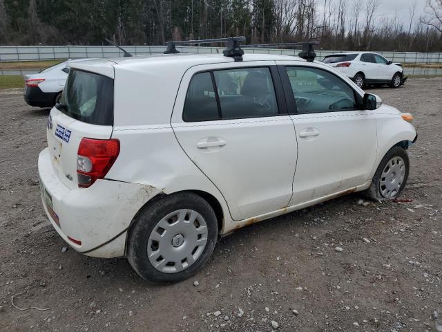 JTKKU4B44A1005601 - 2010 TOYOTA SCION XD WHITE photo 3