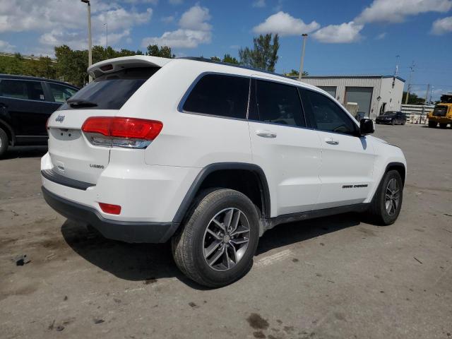 1C4RJEAG0JC304605 - 2018 JEEP GRAND CHER LAREDO WHITE photo 3